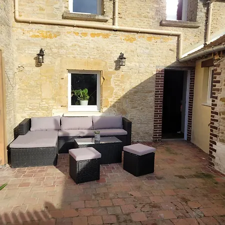 Holiday home Gite Le Refuge Des Hiboux Saint-Pierre-en-Auge